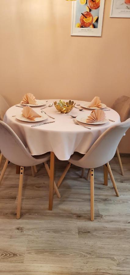 Dn Rose Apartmant Budapeste Exterior foto